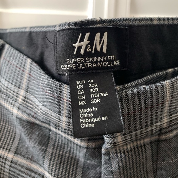 h&m grey plaid pants - Picture 3 of 4